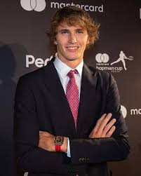 Submitted 26 days ago by schrotflinte. Ball Des Sports Lauft Da Was Lena Gercke Verliess Die Party Mit Alexander Zverev Mopo De