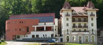 46 de restaurantele slanic si palas reprezinta punctele de atractie pentru orice trecator. Hotel Dobru Slanic Moldova Contact