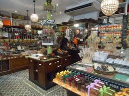 La Maison Du Chocolat Luxury Chocolate Chocolate Shop Gourmet Chocolate