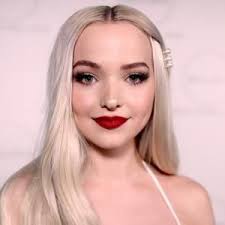 Cameron was born in seattle, washington on january 15, 1996. Liedtext Dove Cameron De