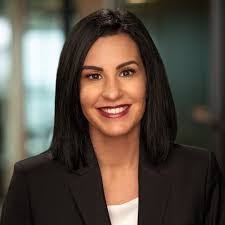 Tara Pugh's Instagram, Twitter & Facebook