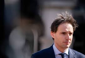 Ongeveer vierhonderd 'toeslagenouders', oftewel ouders die slachtoffers zijn van de toeslagenaffaire, kregen onterecht geen compensatie. Ek9md56ty5zk3m