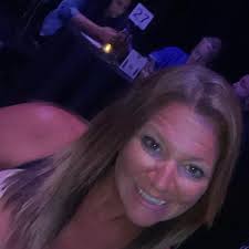 Dinner shows for families with 5 children