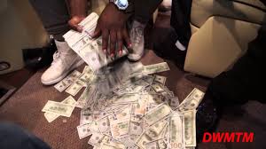 Meek mill was born on may 6, 1987 in philadelphia, pennsylvania, usa as robert rihmeek williams. Meek Mill Flosses Crispy Hundreds On The Private Jet Youtube