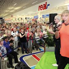 Freiheit genießen, sich freiheiten erlauben und sich auch die freiheit nehmen. Amigos Heimspiel Im Supermarkt Giessen