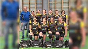 Zwemsters behalen eerste prijzen