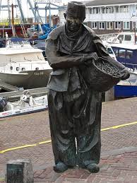 Bestand Visserman Door Jans Van Baarsen Volendam Jpg Volendam Outdoor Sculpture Garden Art Sculptures