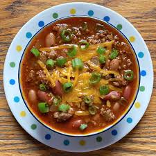 This easy recipe for healthy crock pot pinto beans is going to make you rethink every can of beans you've ever purchased. Beef Sausage Salsa Verde Chili