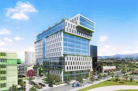 Netflix On A Roll Seeks To Double Its L A Area Office Space Office Space Studios Architecture Netflix