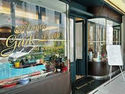 Já esteve em auntie gaik lean's? Restaurant Facade Picture Of Auntie Gaik Lean S Penang Island Tripadvisor