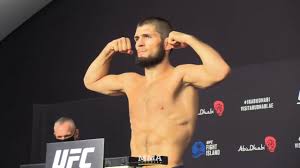 He's gone from 155lbs (11.1 stone) to 172lbs (12.2 stone) in the space of. Is Khabib Nurmagomedov S Speedy Scale At Ufc 254 The Latest Ufc Weigh In Controversy Mma Fighting