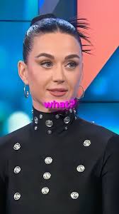 Katy Perry Breaks Down During Final Australia Show Following Split With  Orlando Bloom #KatyPerry #Australia
