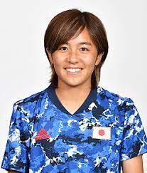 May 22, 2021 · 日本女子代表（なでしこジャパン）のfw岩渕真奈が、5月22日に自身のインスタグラムを更新。日本サッカー協会創立100周年記念ユニホームを着用した写真を投稿し、反響を集めている。 C2lmn6ifzdxsbm