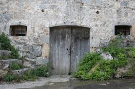 Die rindomo schlucht (auch bekannt als altomira gorge) verläuft von der spitze des profitis ilias (siehe taygetos) herunter und ist zu erreichen durch 2 wege: Balsam Fur Die Seele Wandern Durch Die Peloponnes Diablog Eu