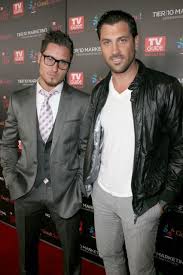 Dancing With the Stars' Val and Maks Chmerkovskiy Will Guest Star On Fuller  House