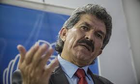 Abogado activista de los DDHH propone crear comisión de la verdad paralela  a la de la constituyente