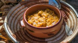 Esta receta de locro argentino puede prepararse con muchas variaciones, pero su base vegetal y locro argentino y otros platos típicos. Receta De Locro 9 De Julio Como Hacer Locro Facil Y En Casa Noticias Economicas Financieras Y De Negocios El Cronista