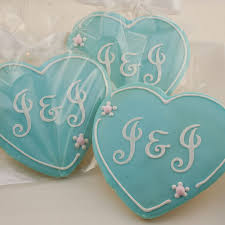 With so little ingredients, it's important that you use them all because each serves a very important purpose. Decorated Sugar Cookies For Weddings