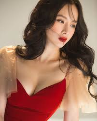 Join facebook to connect with angela phương trinh and others you may know. Phong Cach Thá»i Trang Cá»§a Angela PhÆ°Æ¡ng Trinh Sau Khi Xong Khoa Tu Dai