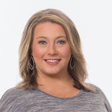 A confident clean is the best accessory. Get yours at Target and Walgreens.  #CottonelleComeClean #CleaningRipples #whatsinmybag