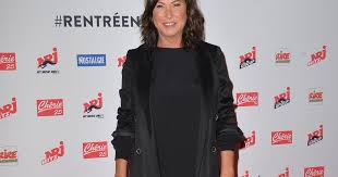 Que devient Evelyne Thomas ?