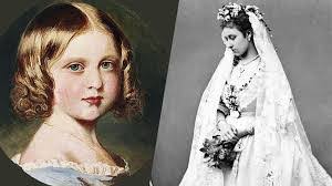 Vicky Queen's Instagram, Twitter & Facebook