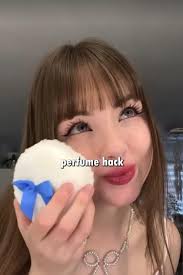 Julia Hubert (mid47)