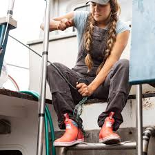 We did not find results for: Salmon Boot Off 59