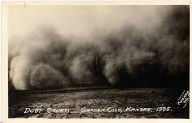 Dust Bowl Garden City Kansas 1935 Thejunkpost Dust Bowl Kansas Dust Storm