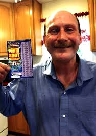 Robert Schiro's Instagram, Twitter & Facebook