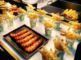 Bisa nonton semua di sini visit seoul tv. Berburu Jajanan Halal Myeong Dong Street Market