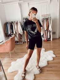 Black Biker Shorts Outfit Ideas How To Wear Black Biker Shorts In 2020 Black Biker Shorts Biker Shorts Black Shorts Outfit