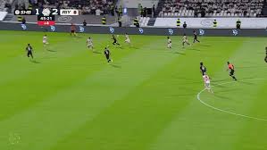 Al Shabab – Al Riyadh 2 - 2 | GOL – Yannick Carrasco