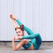 Scroll below and check more details information she is one of the successful youtube star. Anna Mcnulty Dancer Wiki Bio Age Height Boyfriend Family Net Worth Career Facts Starsgab