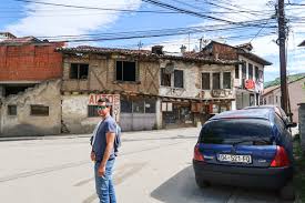 During its peak, it tried to establish its own parallel political institutions in opposition to the institutions of the autonomous province of kosovo and metohija held by yugoslavia's republic of kosovo Kosovo Als Reiseland Bereit Comewithus2 Gibt Dir Tipps Fur Dein Abenteuer