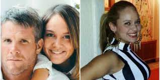 Brittany favre and breleigh favre are the daughters of former nfl quarterback brett lorenzo favre and deanna tynes, a ceo for a breast cancer foundation. Brittany Favre S Wiki Biography Who Is Brett Favre S Daughter Biography Tribune