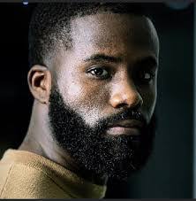 Anna Brasington's Instagram, Twitter & Facebook