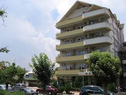 Hotel edmond & cosmos detine una din cele mai moderne baze de recuperare si tratament din tara datorita dotarilor ultraperformante, de ultima generatie unde procedurile clasice de fizioterapie se imbina cu proceduri. Hotel Edmond Eforie Sud