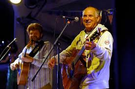 Tried to amend my carnivorous habits / made it nearly seventy days / losin' weight without speed, eatin' sunflower seeds / drinkin' lots of carrot juice and soakin. Behind The Song Jimmy Buffett Cheeseburger In Paradise American Songwriter