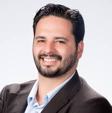 Psicólogo Célio Chaves