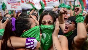 Mantenete informado sobre las novedades de argentina en la nacion. En Historica Decision El Senado Convierte En Legal El Aborto En Argentina Mundo Gestion