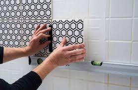 Vous avez bien raison : Avec Cristal Grip Carrelez Sans Colle Meme Dans La Douche