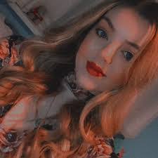 Constance Driscoll's Instagram, Twitter & Facebook