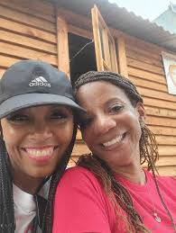 Honoring each First Lady and one really awesome guy. No drama, no big I's  or Little you's. They were stellar, loving, compassionate, just flat out  worker bees and I love and honor