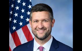 The Irish American Congressman standing up for Irish Veterans