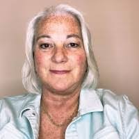 Wanda Pendleton's Instagram, Twitter & Facebook