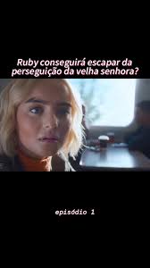 Perseguição de Mulher por Velhinho