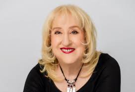 Elaine Rosenberg: Exploring the Depths of Mixed Media Art