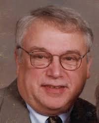 Kenneth Moritz's Instagram, Twitter & Facebook