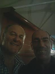 Suo figlio edoardo ha avuto una bambina, virginia, chiamata così in onore del conduttore (il cui vero nome è virginio). Gerry Scotti Al Chiringuito Con Angelo Putzu Picture Of Chiringuito Sardinia Tripadvisor